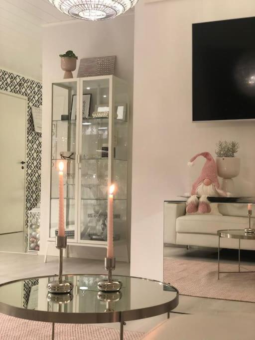 Snowcrystal Home With Jacuzzi And Sauna Rovaniemi Exterior photo